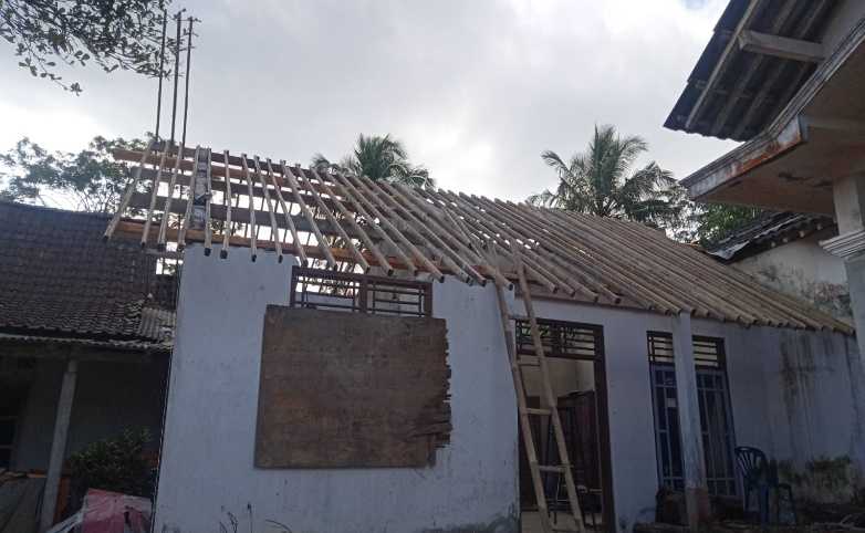 Foto Rumah 50% DALIYAM/NY. PAWIRO SUYITNO